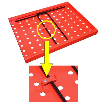 �X�`�[���� �A�E�g�h�A�e�[�u���̗���