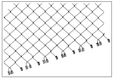 PCフェンス　勾配用金網の調整例